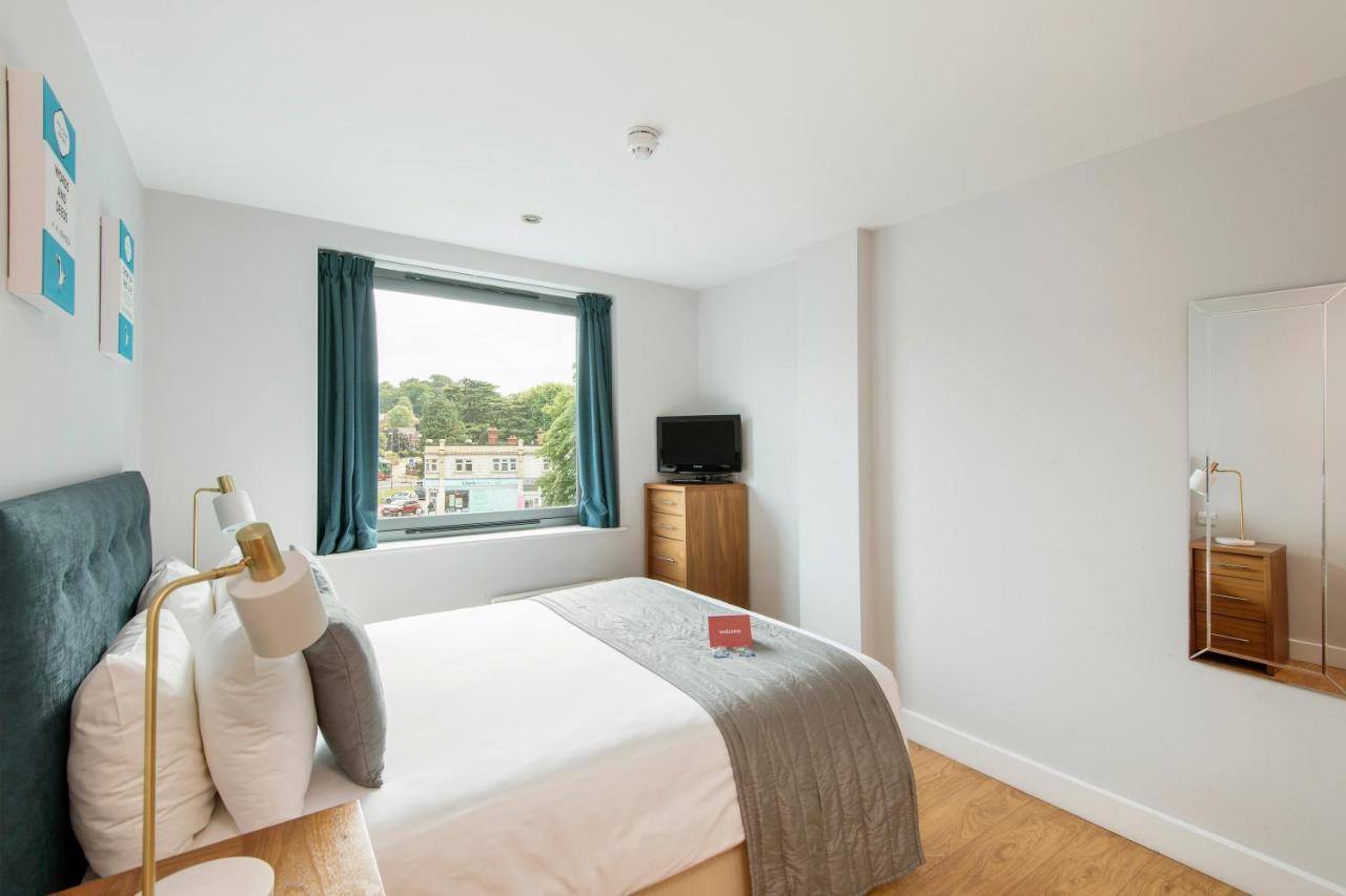 Hq Aparthotel Farnborough Φάρνμπορο Εξωτερικό φωτογραφία