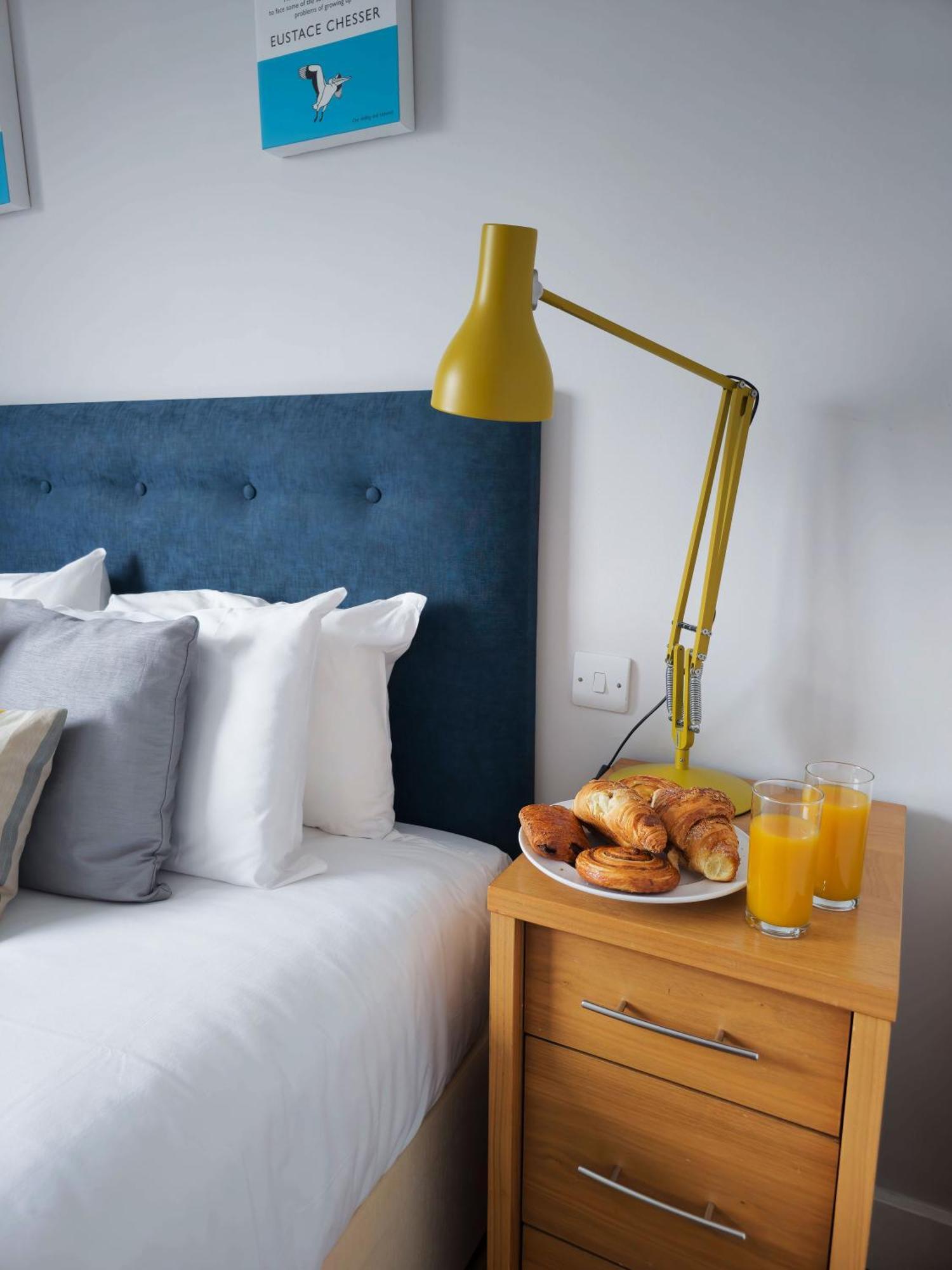 Hq Aparthotel Farnborough Φάρνμπορο Εξωτερικό φωτογραφία