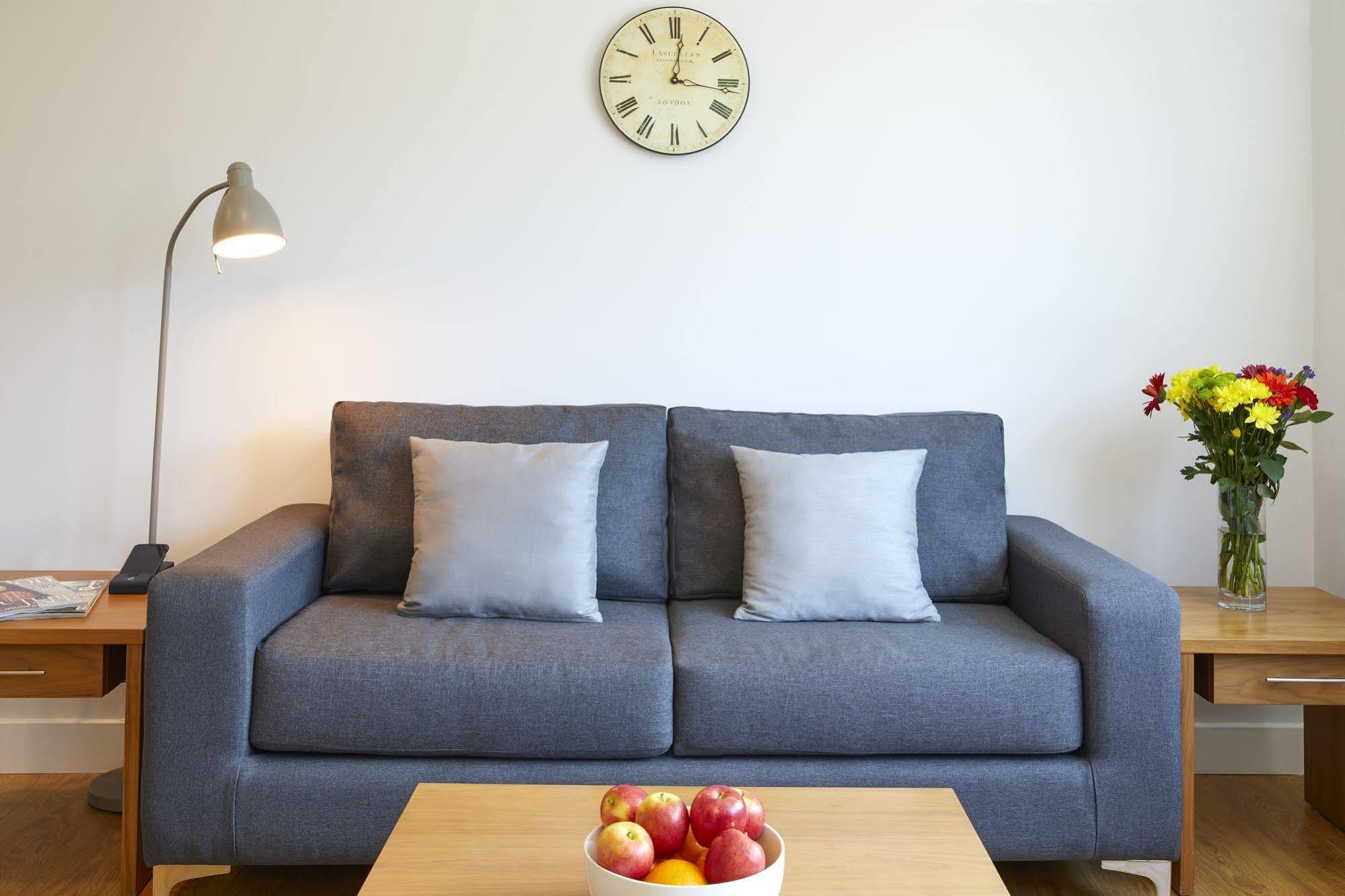 Hq Aparthotel Farnborough Φάρνμπορο Εξωτερικό φωτογραφία