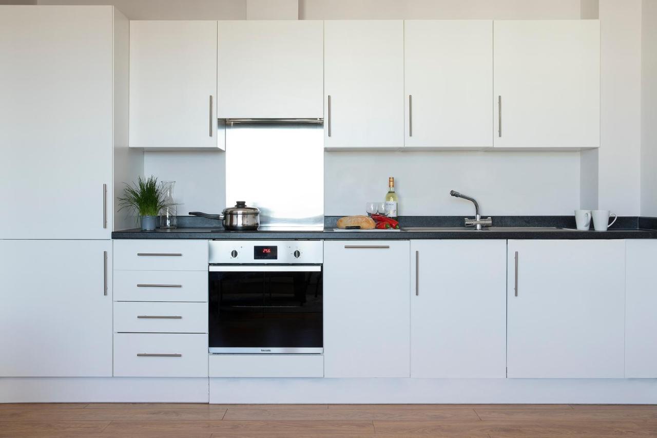 Hq Aparthotel Farnborough Φάρνμπορο Εξωτερικό φωτογραφία
